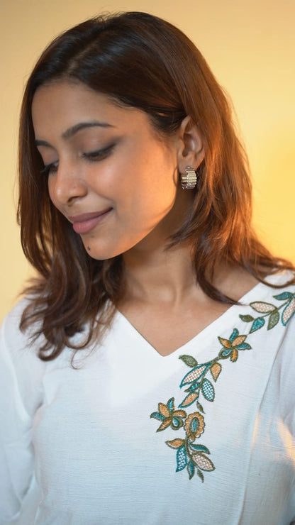 White Bloom V-Neck Embroidered Tunic